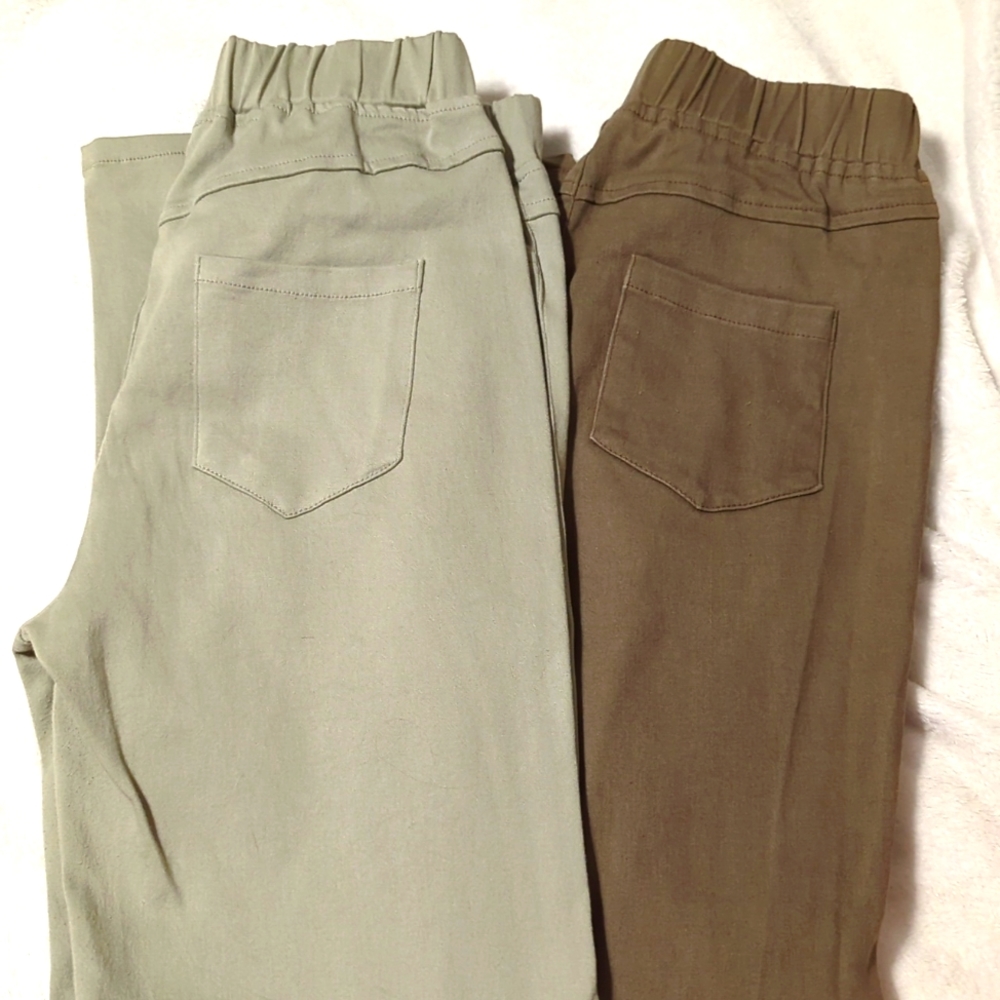2 umgee pull on skinny pants- medium